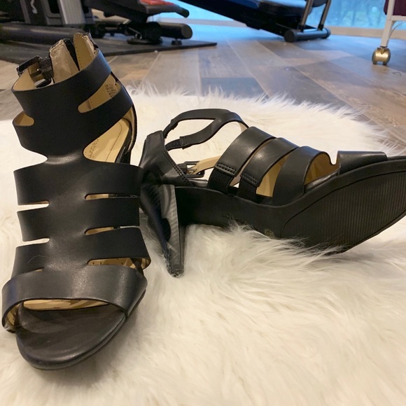 SOLD - Picture 2 of 5